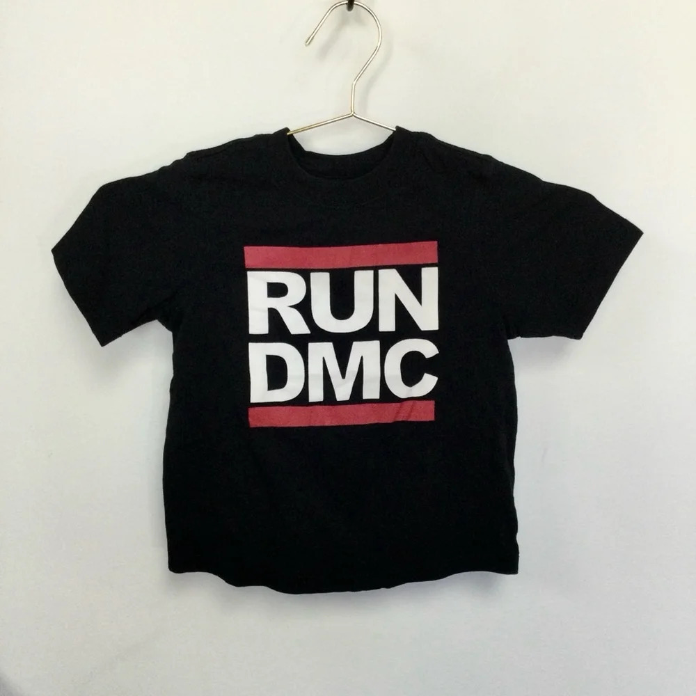 Boys Old Navy T-Shirt Run DMC Black‎ Red 5T